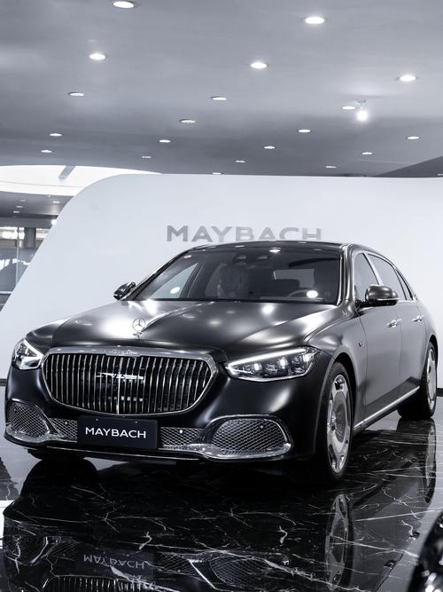 重庆渝中区晶恒飞企业管理咨询岚图汽车的售后服务让用户无忧出行，迈巴赫未来的豪华车趋势